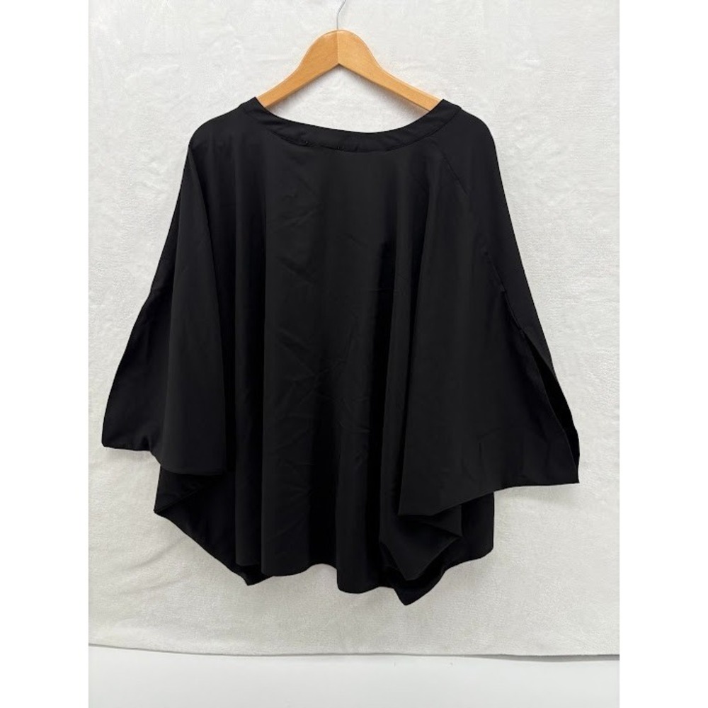 Andree by Unit Women's Size M/L Black Tunic Top Peek a Boo Sleeves NWT - Picture 7 of 7